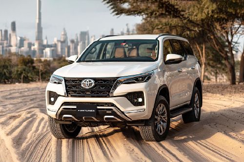 what is the cheapest toyota car in the uae What is the cheapest Toyota car in the UAE?
